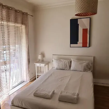 Constituição 1012 * Porto